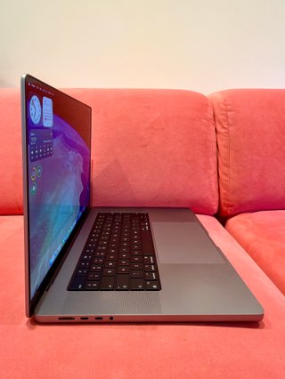 MacBook Pro 16" 2021 M1 Pro 16GB/512GB