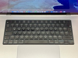 MacBook Pro 16" 2021 M1 Pro 16GB/512GB