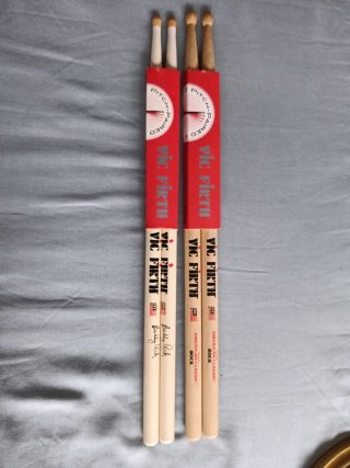 Par de juegos de baquetas Vic Firth vintages