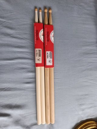 Par de juegos de baquetas Vic Firth vintages
