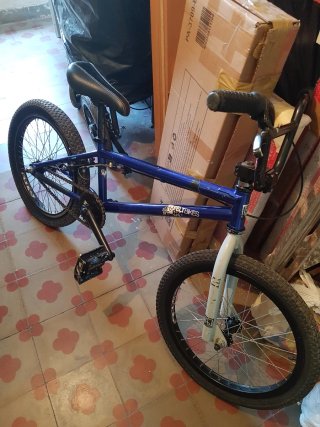 Bicicleta BMX Felt