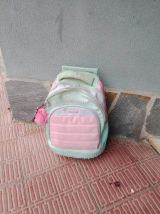 Mochila con ruedas rosa y verde menta