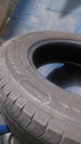 Neumático 195/70/15
