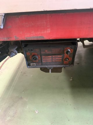 Nissan Atleon 2003