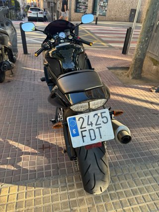 Yamaha YZF-R6 2006 Negra