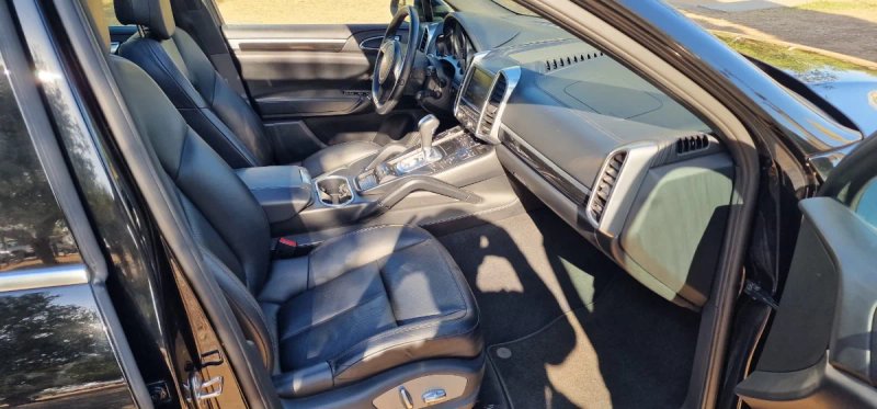 Porsche Cayenne 2012, foto 19
