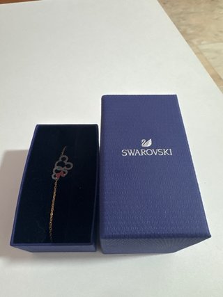 Conjunto Swarovski pulsera y pendientes