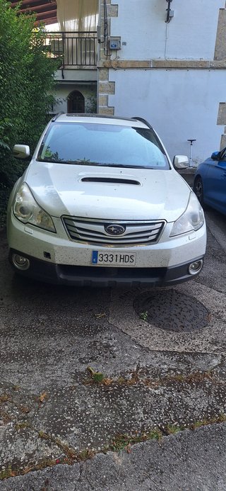 Subaru Outback 2011