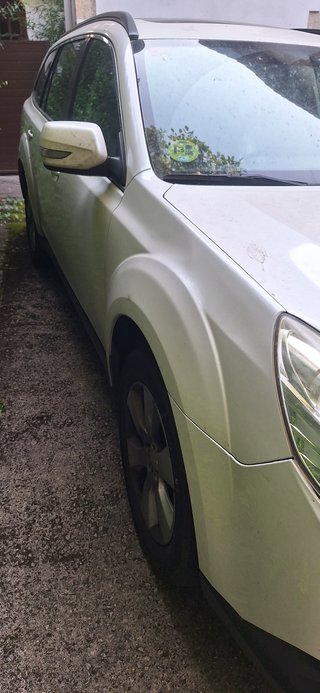 Subaru Outback 2011