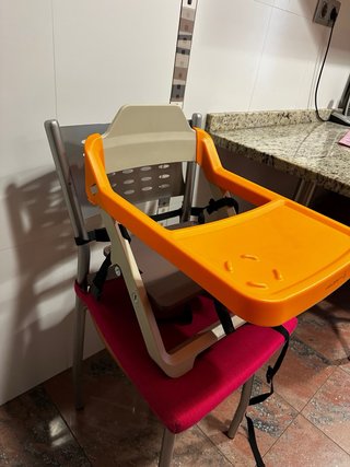 Silla de comer para bebé Jane adaptable