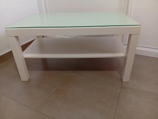 Mesa baja con cristal