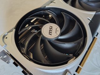 Tarjeta grafica GeForce RTX5070 MSI VENTUS OC 12GB
