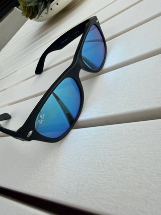 Gafas de Sol Ray-Ban New Wayfarer RB2132 Espejo Az
