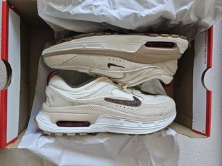 Zapatillas Nike Air Max Bliss Talla 37.5