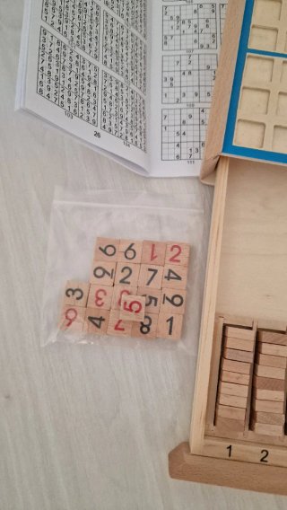 Juego de mesa Sudoku de madera