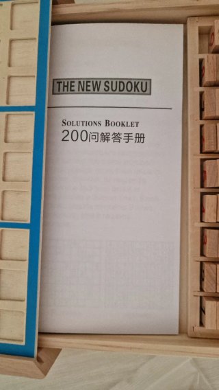 Juego de mesa Sudoku de madera