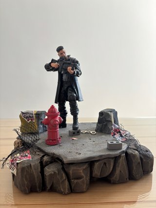 Punisher Marvel Legends + Diorama