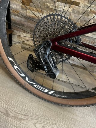 Specialized epic 8