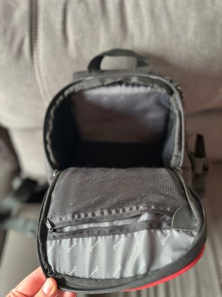 Mochila Fotográfica Jenova Negra y Roja