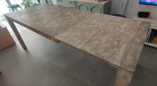 Mesa de comedor extensible de madera