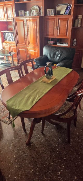 Mesa comedor extensible + 4 sillas madera