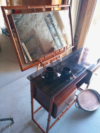 Aparador + espejo estilo Regency falso bambú '60