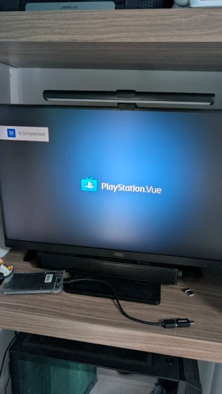 PS4 Pro 4TB 2SSD más 2 HDD 2 mandos.