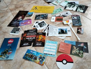 Lote Papeles Antiguos: Entradas, Telegrama, Billet