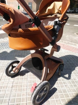 Carrito de bebé Hot Mom color camel