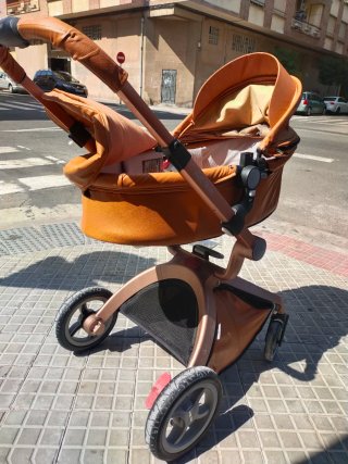 Carrito de bebé Hot Mom color camel