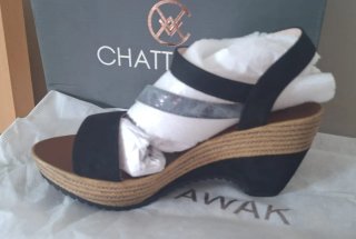 Sandalia CHATTAWAK gris