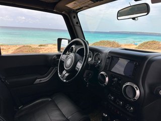 Jeep Wrangler Sahara