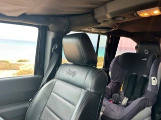 Jeep Wrangler Sahara