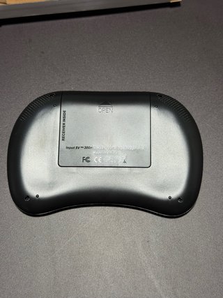 Mini teclado inalámbrico portátil con panel táctil