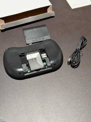 Mini teclado inalámbrico portátil con panel táctil
