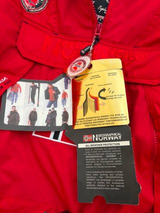 Abrigo Norway Rojo Talla L