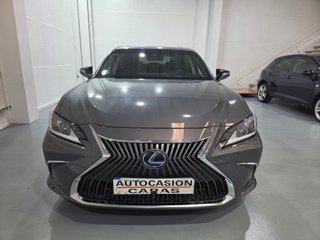Lexus ES 2.5 300h Luxury