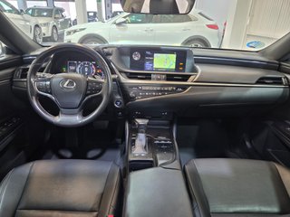 Lexus ES 2.5 300h Luxury