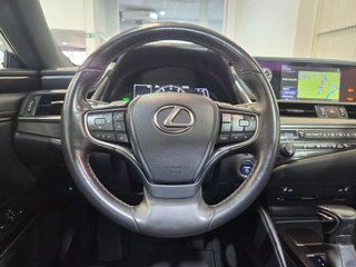 Lexus ES 2.5 300h Luxury