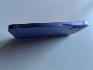 iPhone 12 Viola