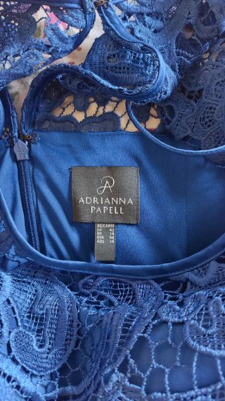 Vestido elegante azul encaje