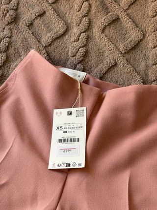 Pantalón flare rosa Zara