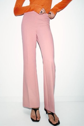 Pantalón flare rosa Zara