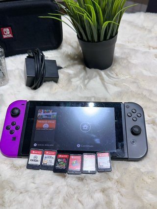 Nintendo Switch con accesorios