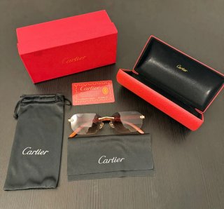 Gafas de sol con estuche Cąrtier Rojo