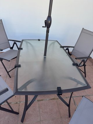 Conjunto mesa jardín a estrenar