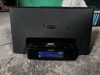 Radio Despertador Sony ICF-DS15iP