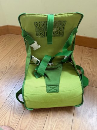 Trona portátil OshKosh para bebé