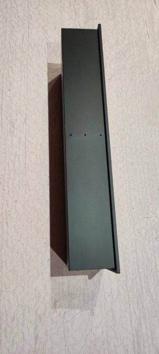 Nicho para baño acero inoxidable negro.