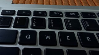Carcasa inferior Macbook Pro A1466 con teclado